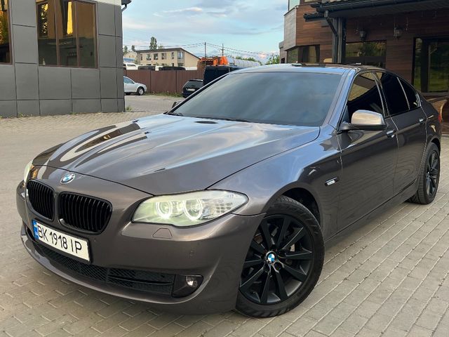 BMW 5 серії - фото 3