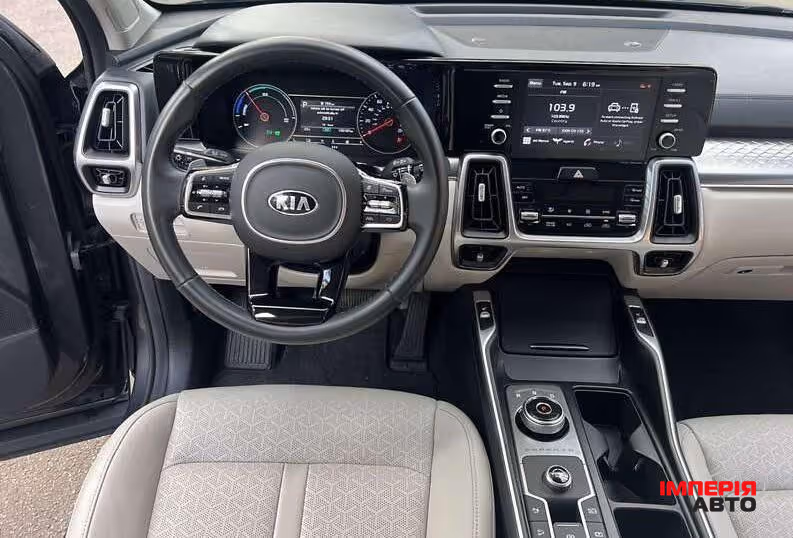 Kia Sorento - фото 7