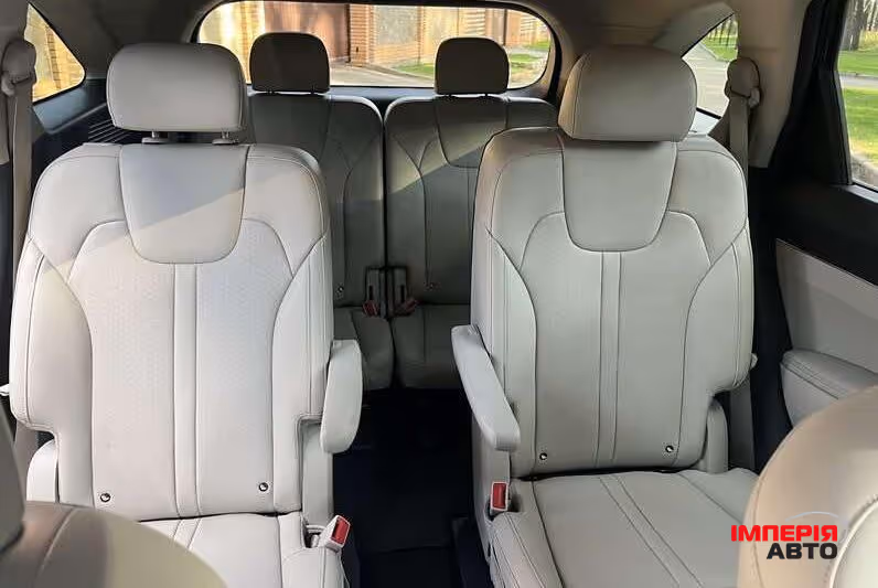 Kia Sorento - фото 9