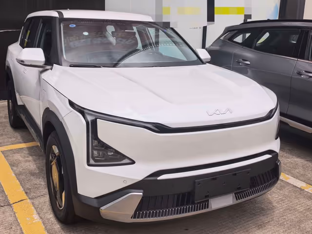 Kia EV5 - зображення 1