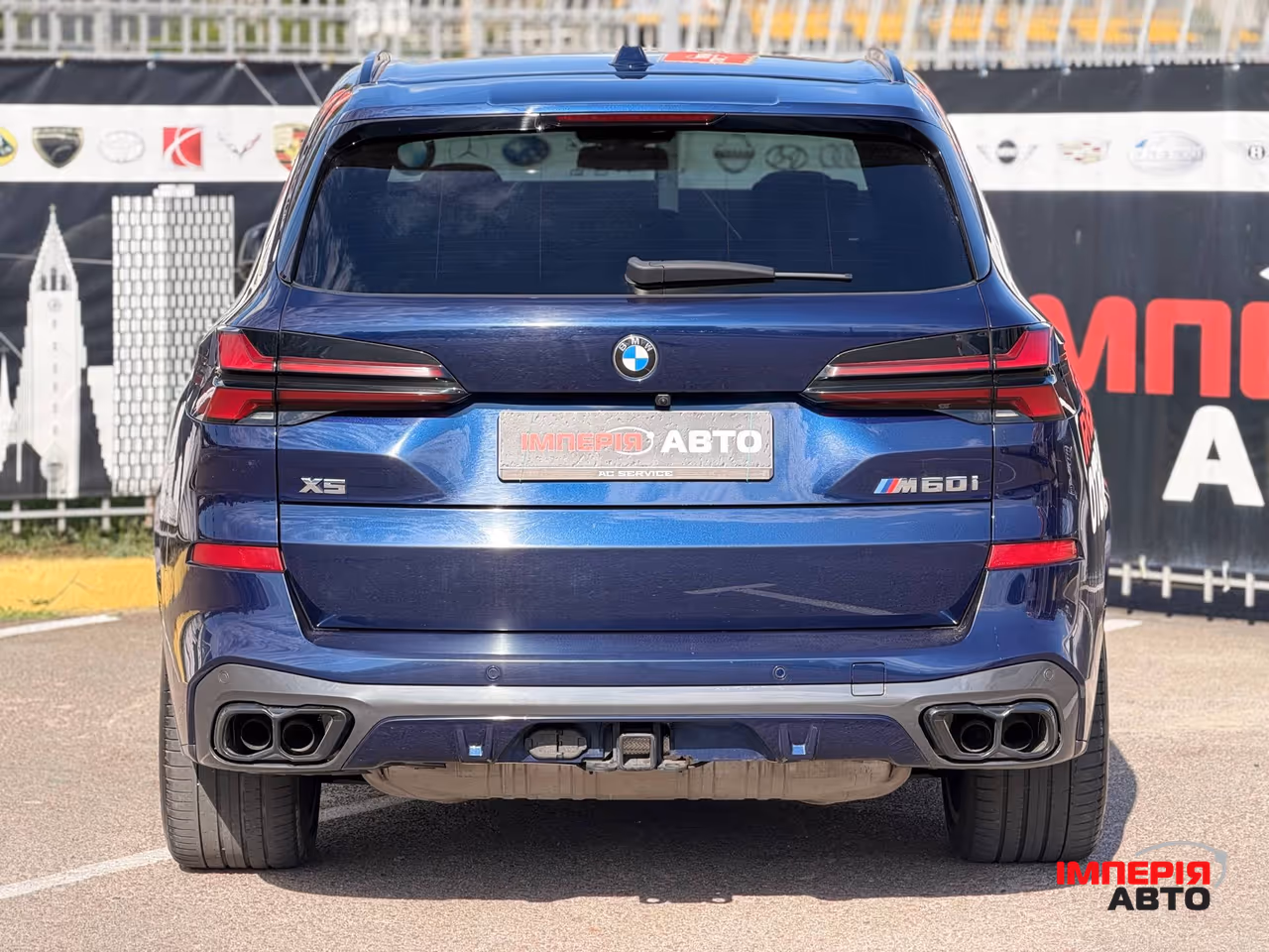 BMW X5 - фото 6