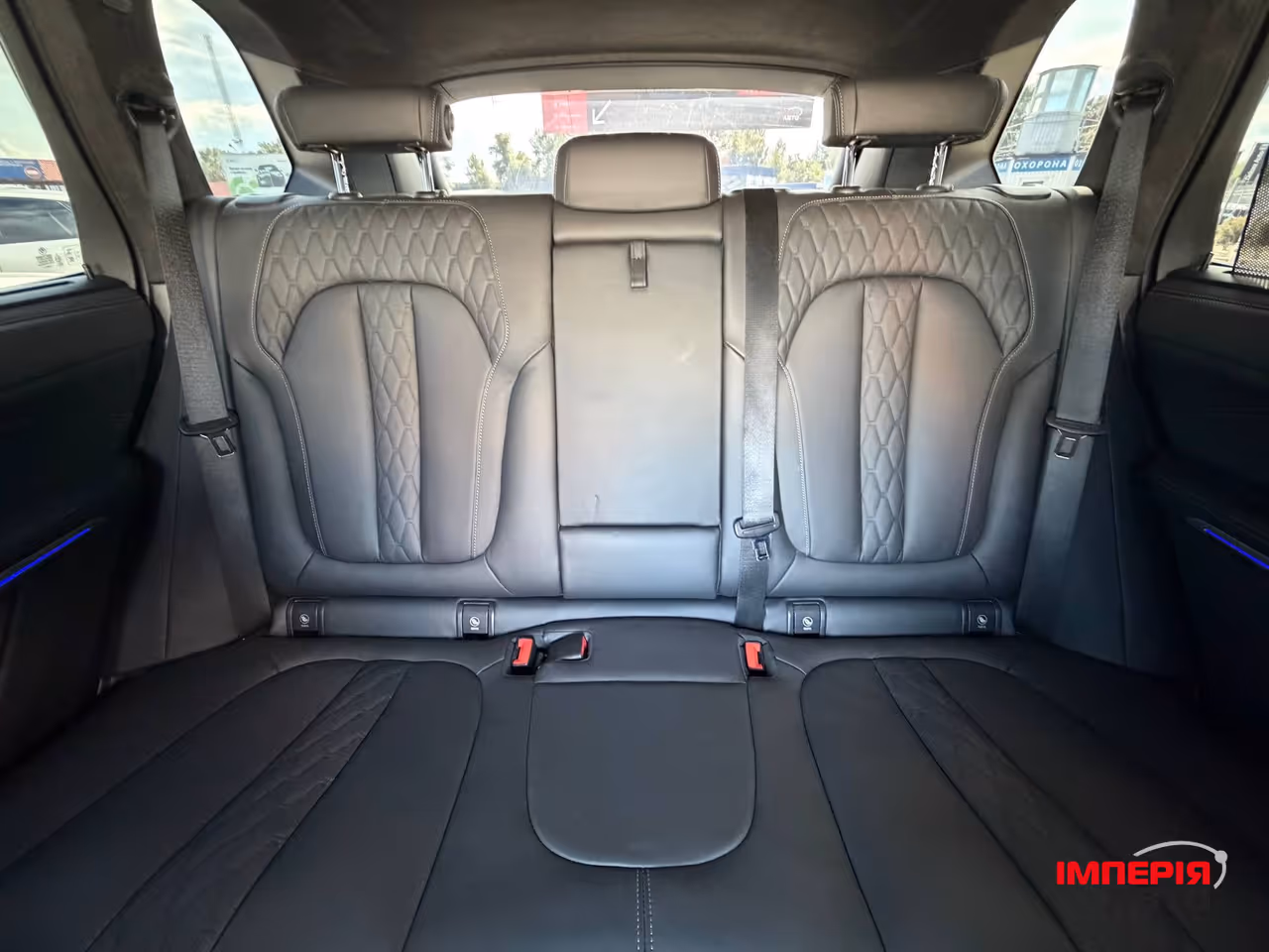 BMW X5 - фото 9