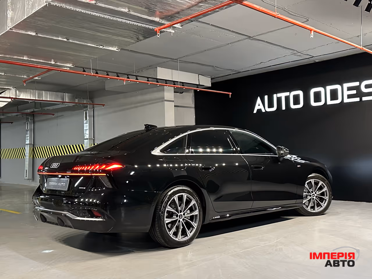Audi A6 - фото 10