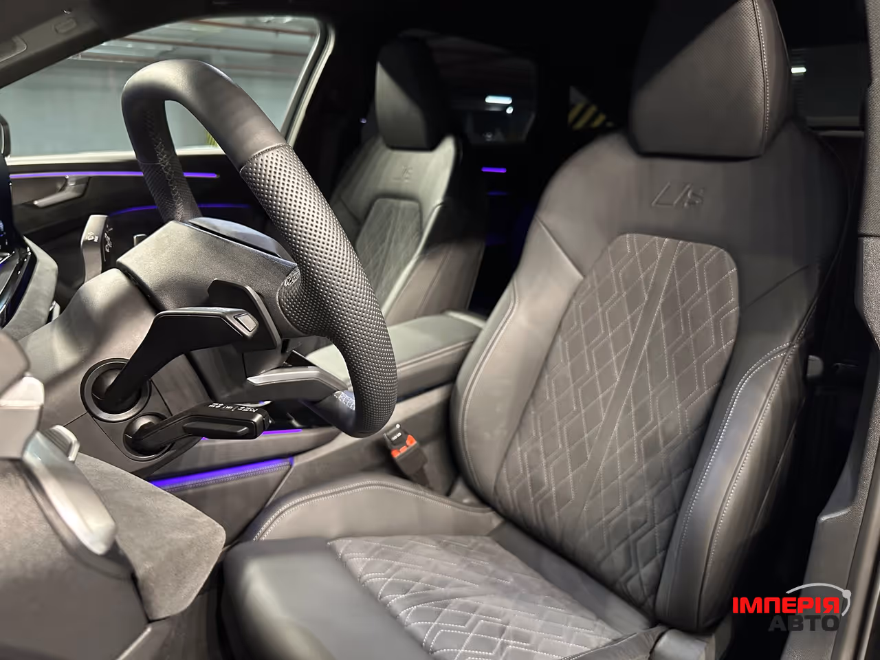 Audi A6 - фото 19