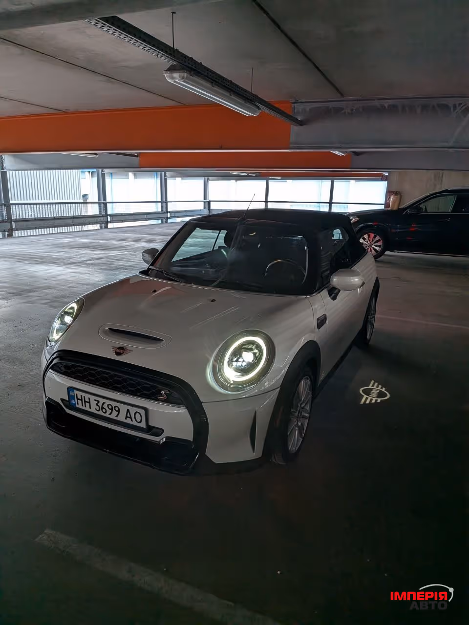 Mini Cabrio - фото 11
