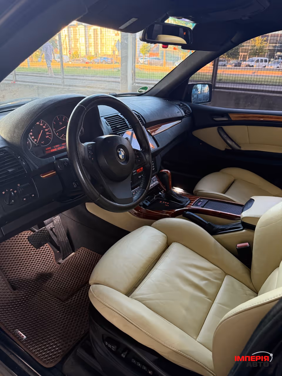 BMW X5 - фото 15