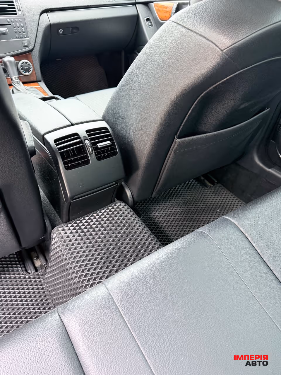 Mercedes-Benz C-Класс - фото 8