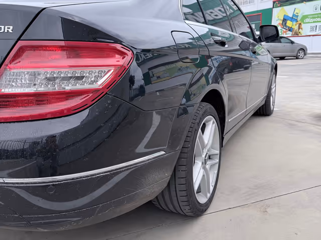 Mercedes-Benz C-Класс - зображення 4