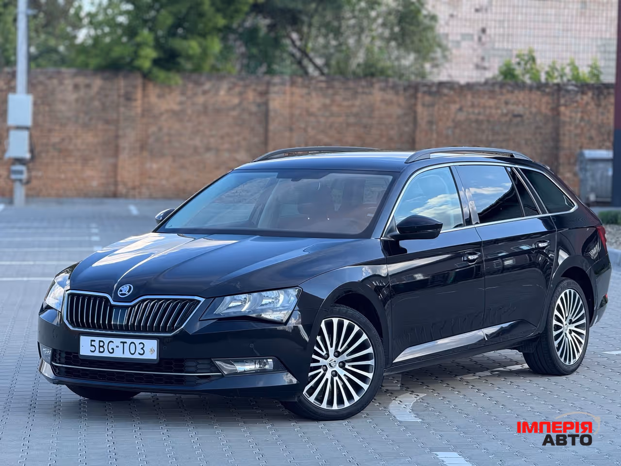 Skoda Superb - фото 20