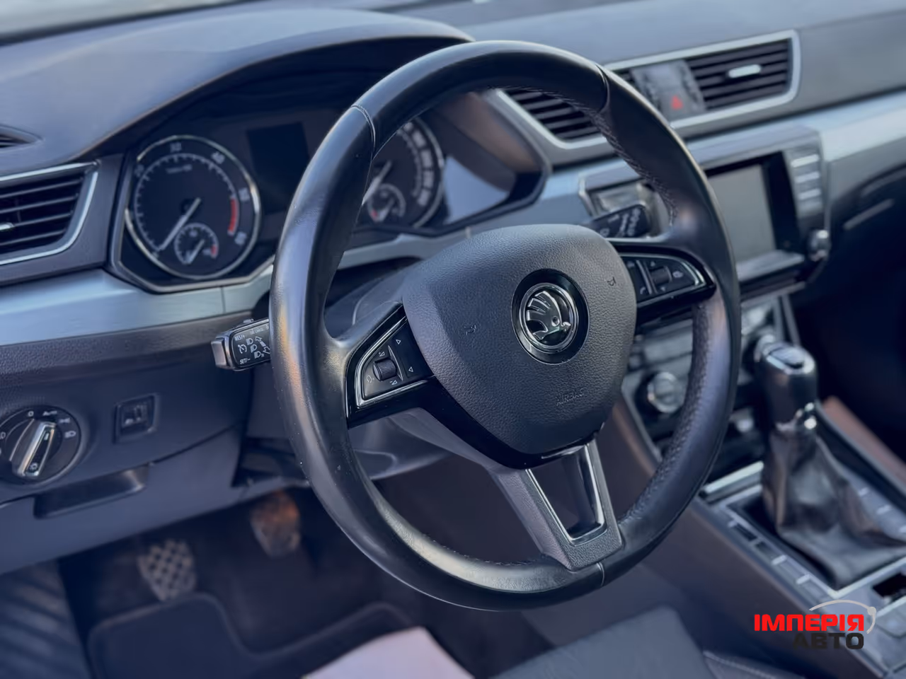 Skoda Superb - фото 26