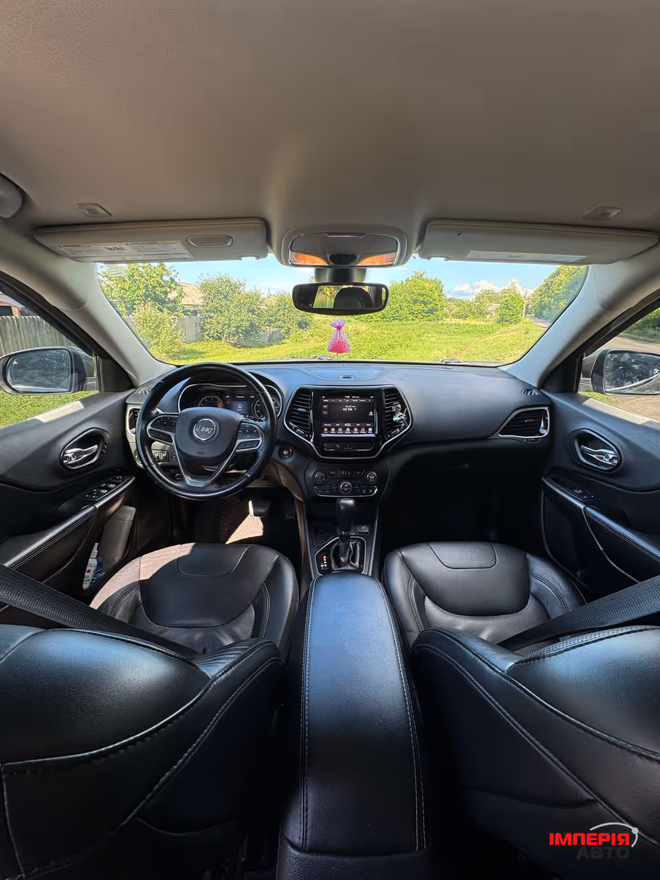 Jeep Cherokee - фото 4