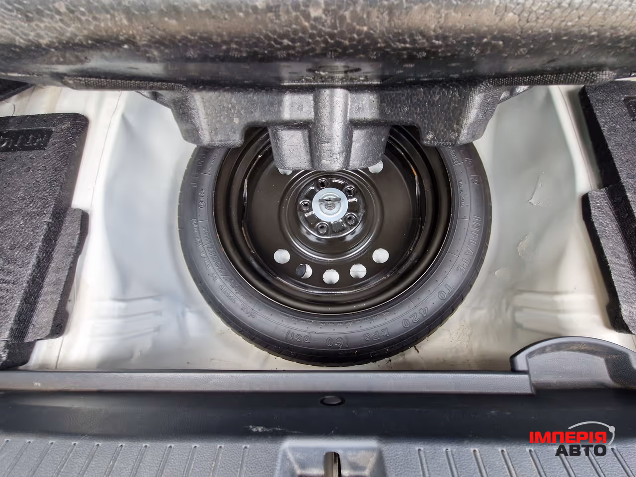 Subaru Legacy - фото 36