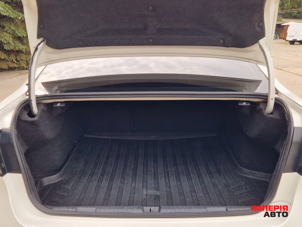 Subaru Legacy - фото 34