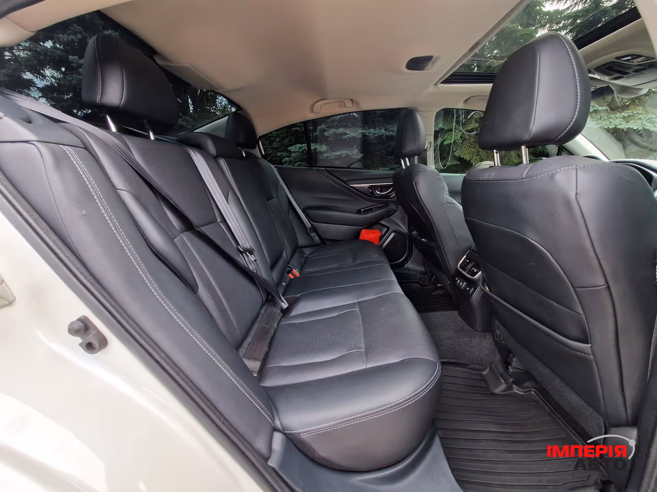 Subaru Legacy - фото 32