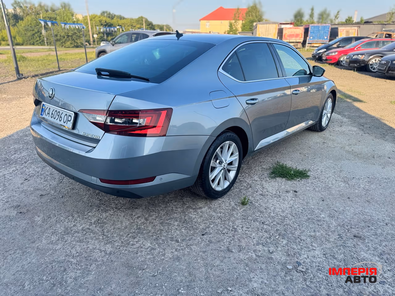 Skoda Superb - фото 5