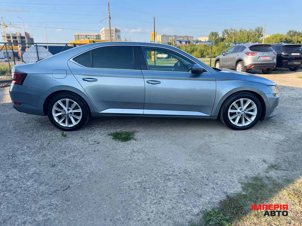 Skoda Superb - фото 4