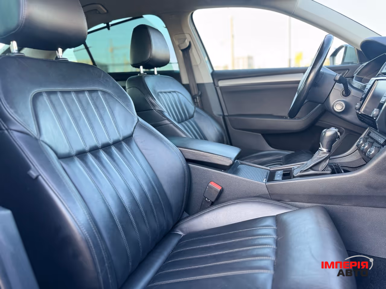 Skoda Superb - фото 37