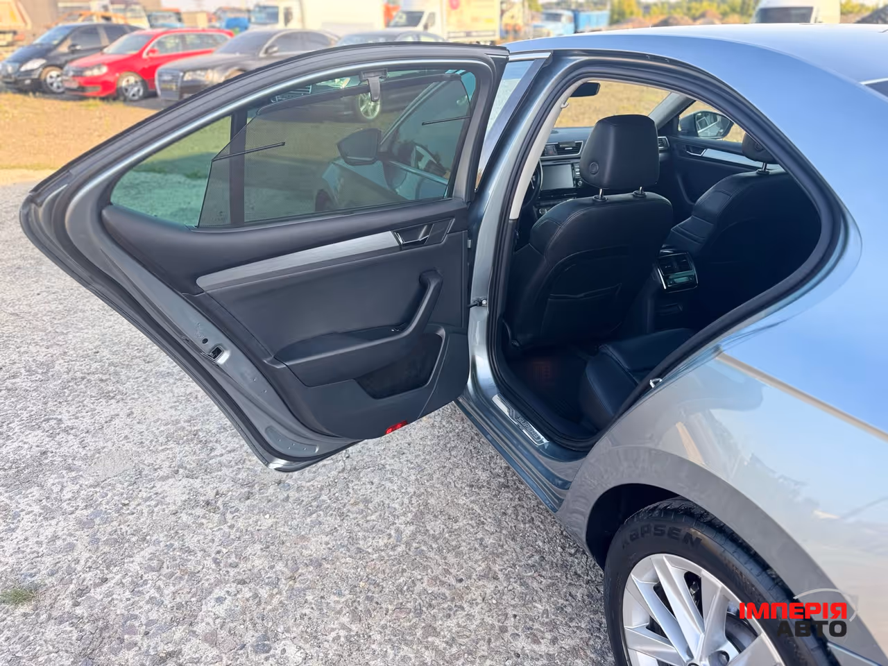 Skoda Superb - фото 27
