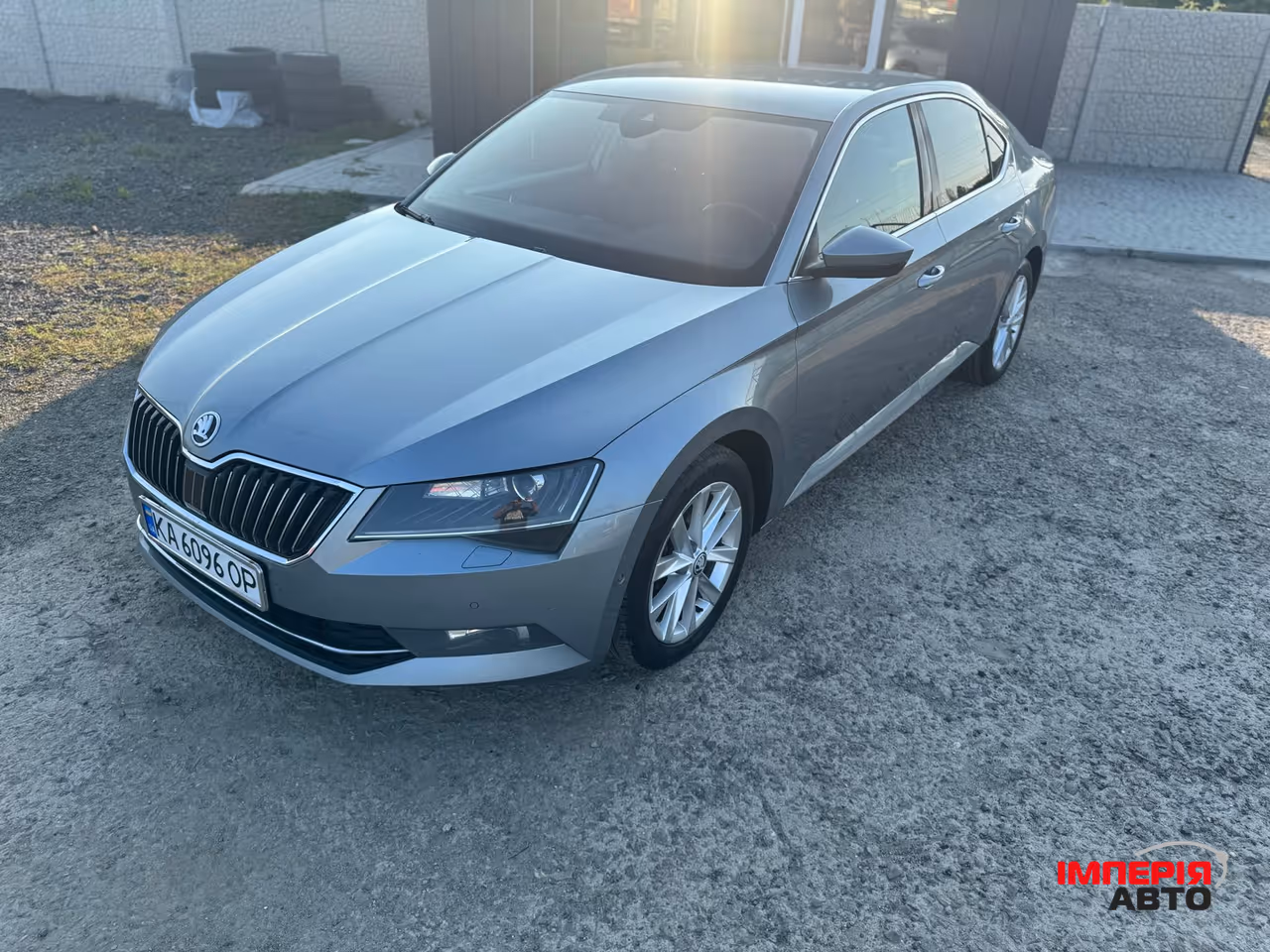 Skoda Superb - фото 15