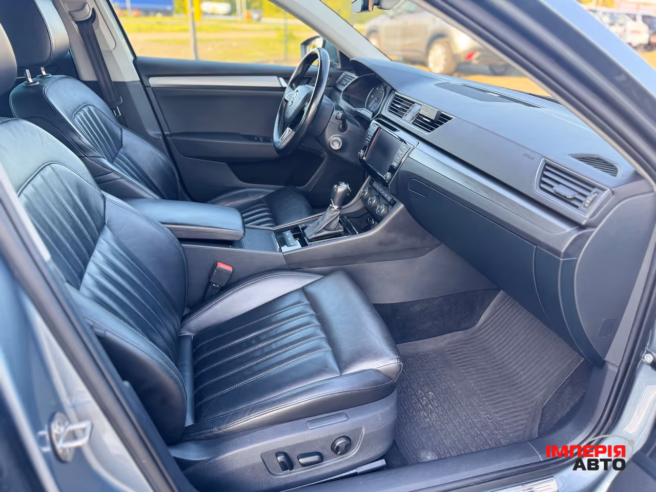 Skoda Superb - фото 35