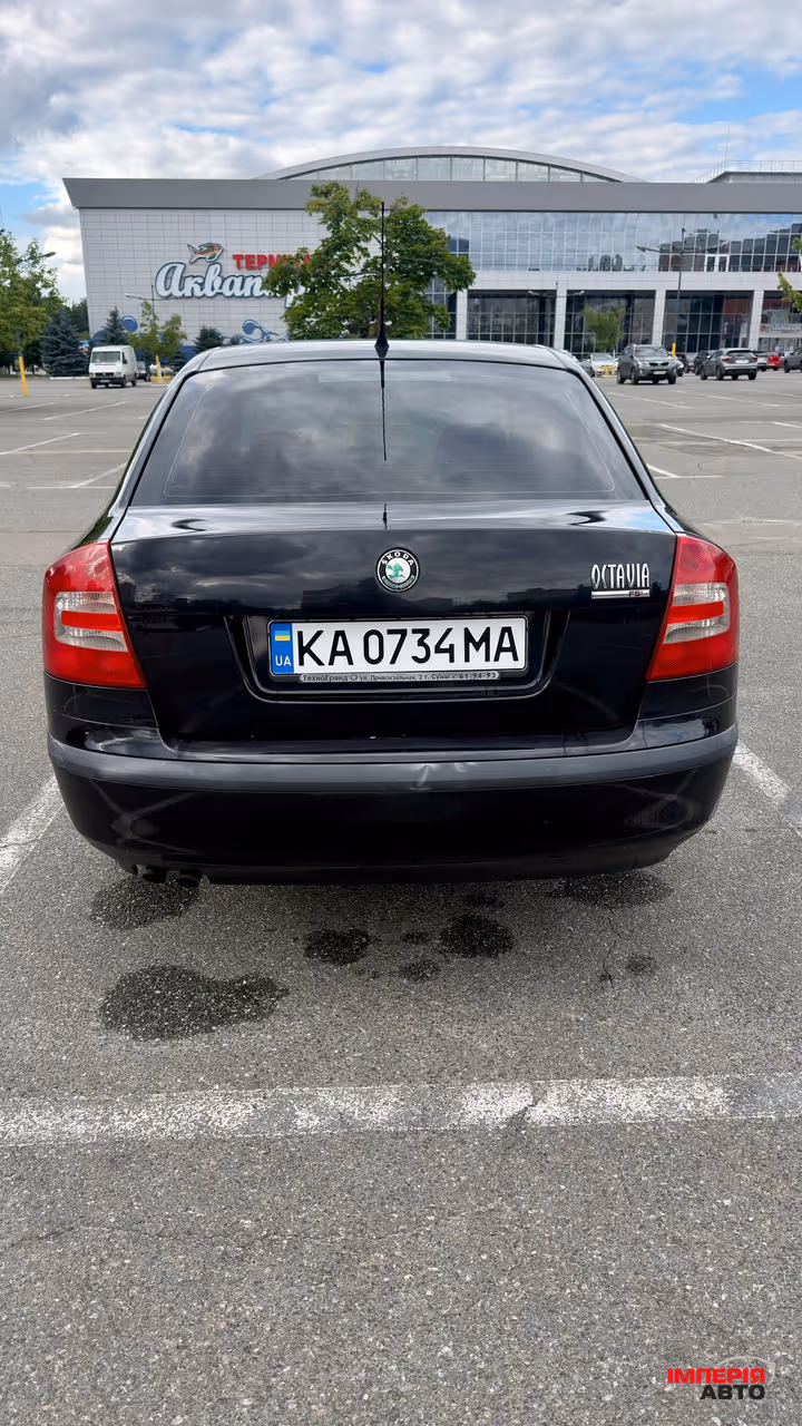 Skoda Octavia - фото 3