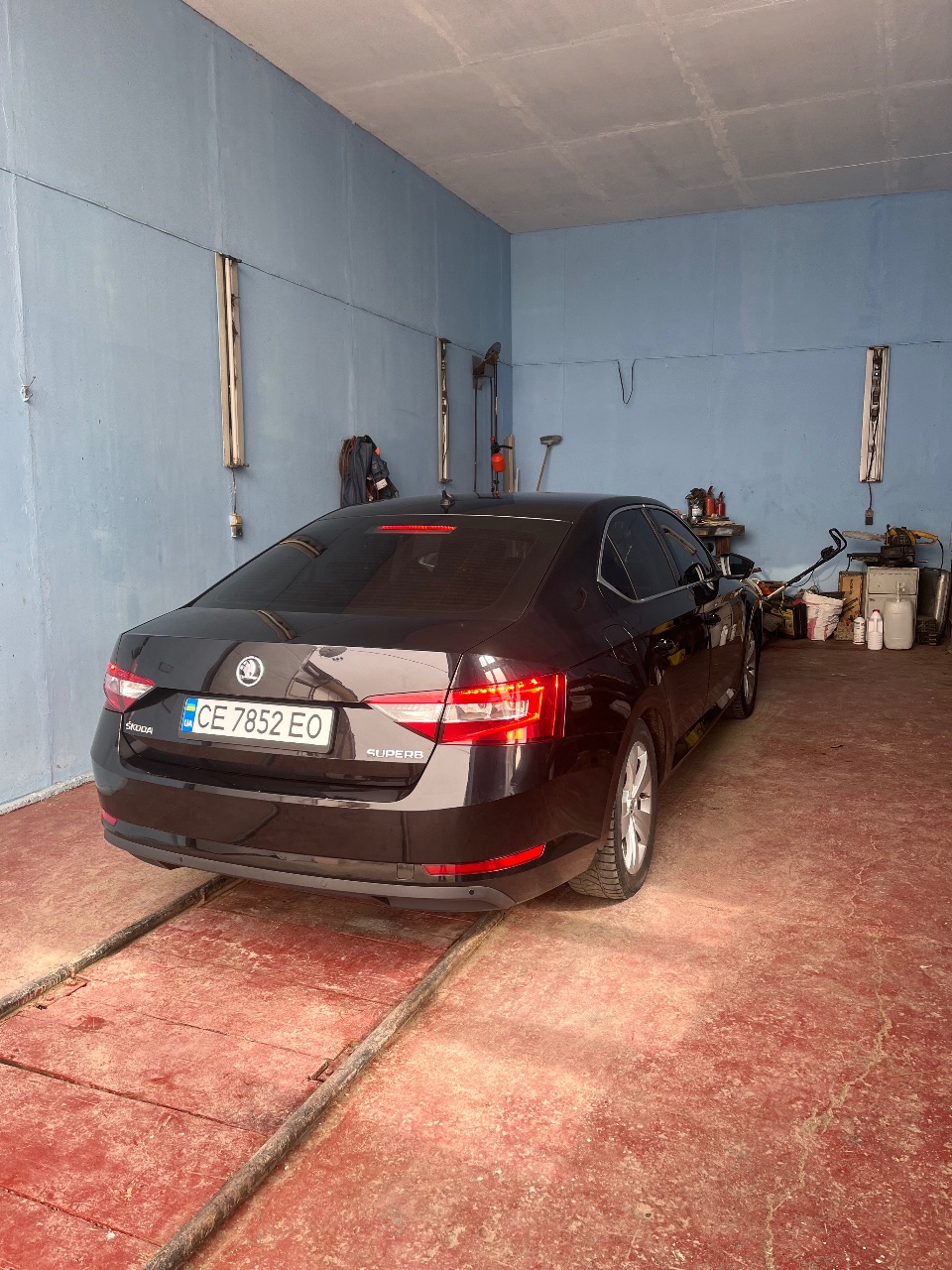 Skoda Superb - фото 10