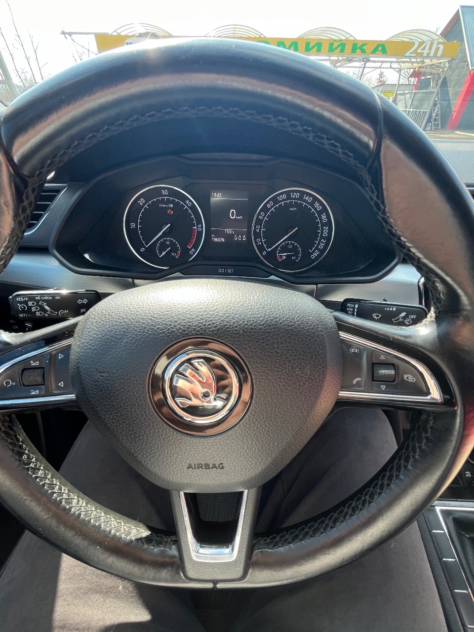 Skoda Superb - фото 18