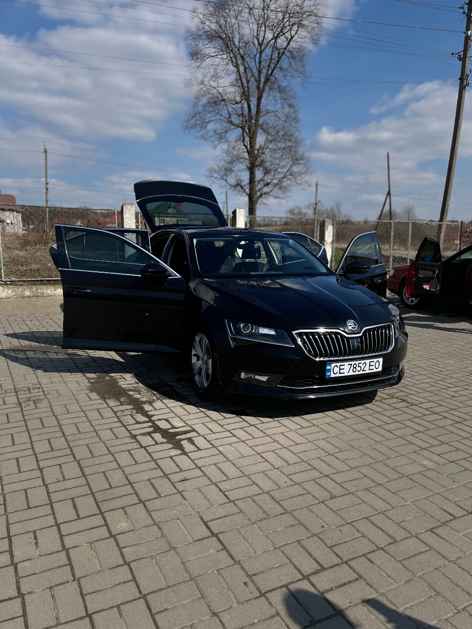 Skoda Superb - фото 9