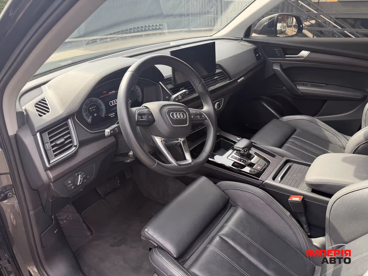 Audi Q5 - фото 16