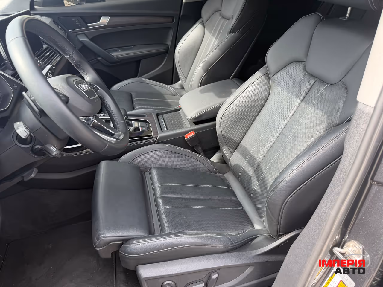 Audi Q5 - фото 18