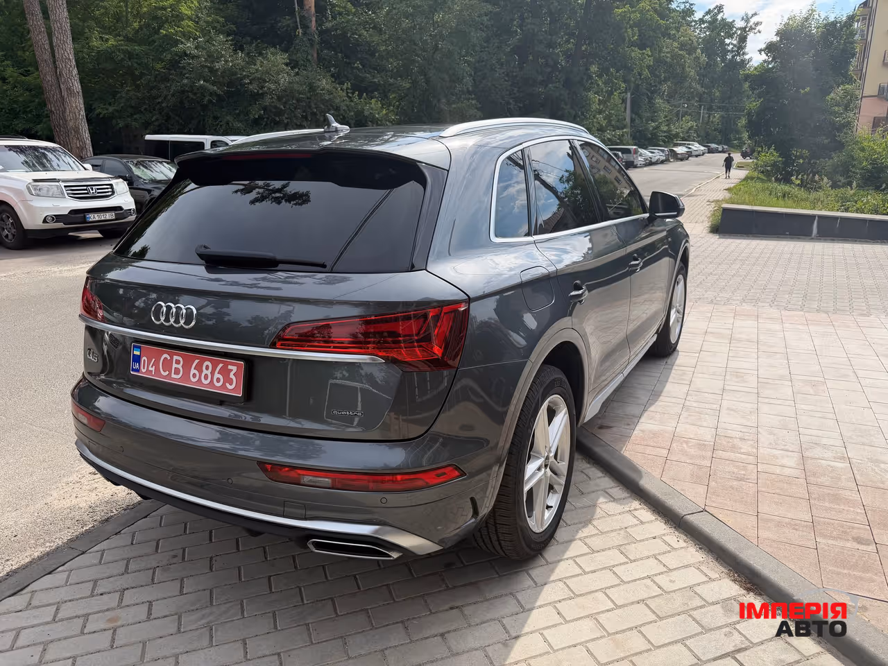 Audi Q5 - фото 6