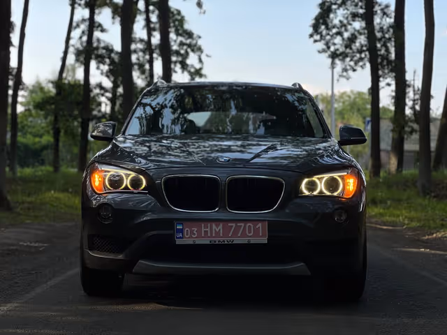 BMW X1 - зображення 1