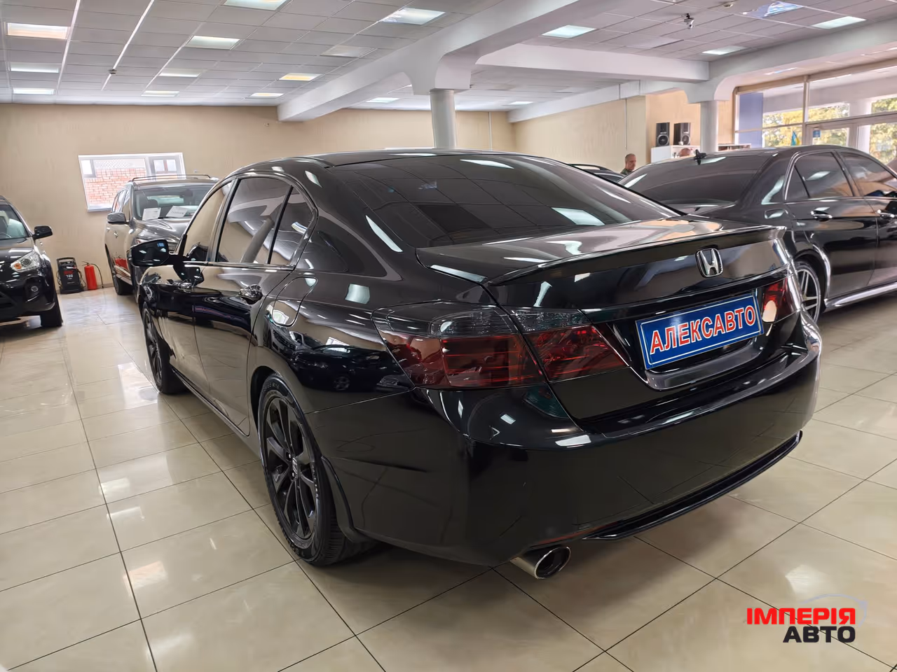 Honda Accord - фото 2