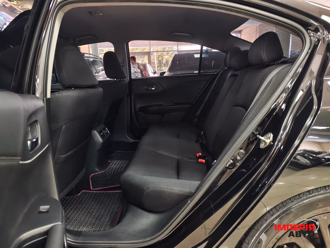 Honda Accord - фото 8