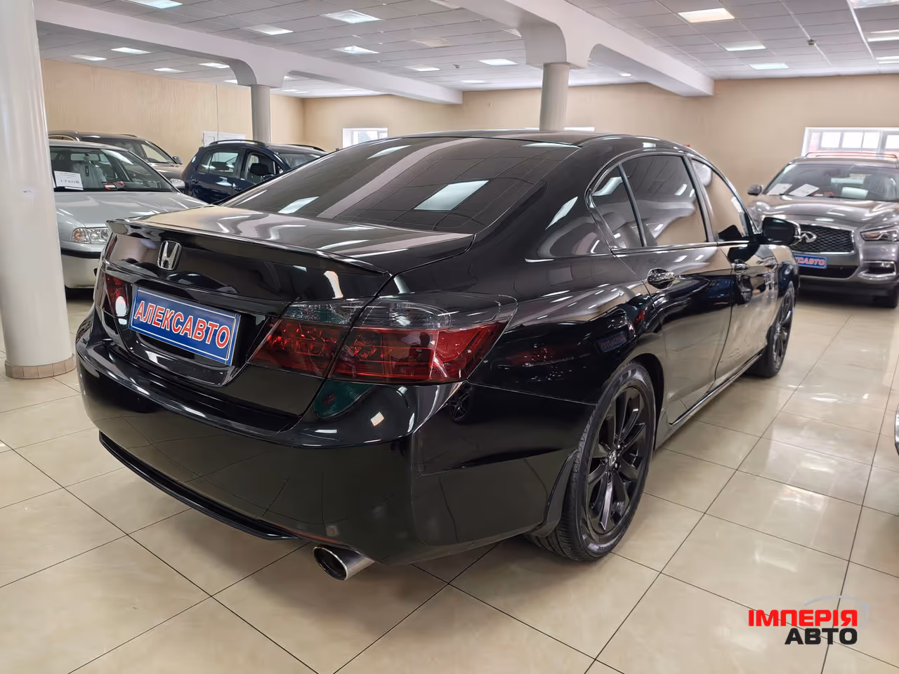 Honda Accord - фото 4