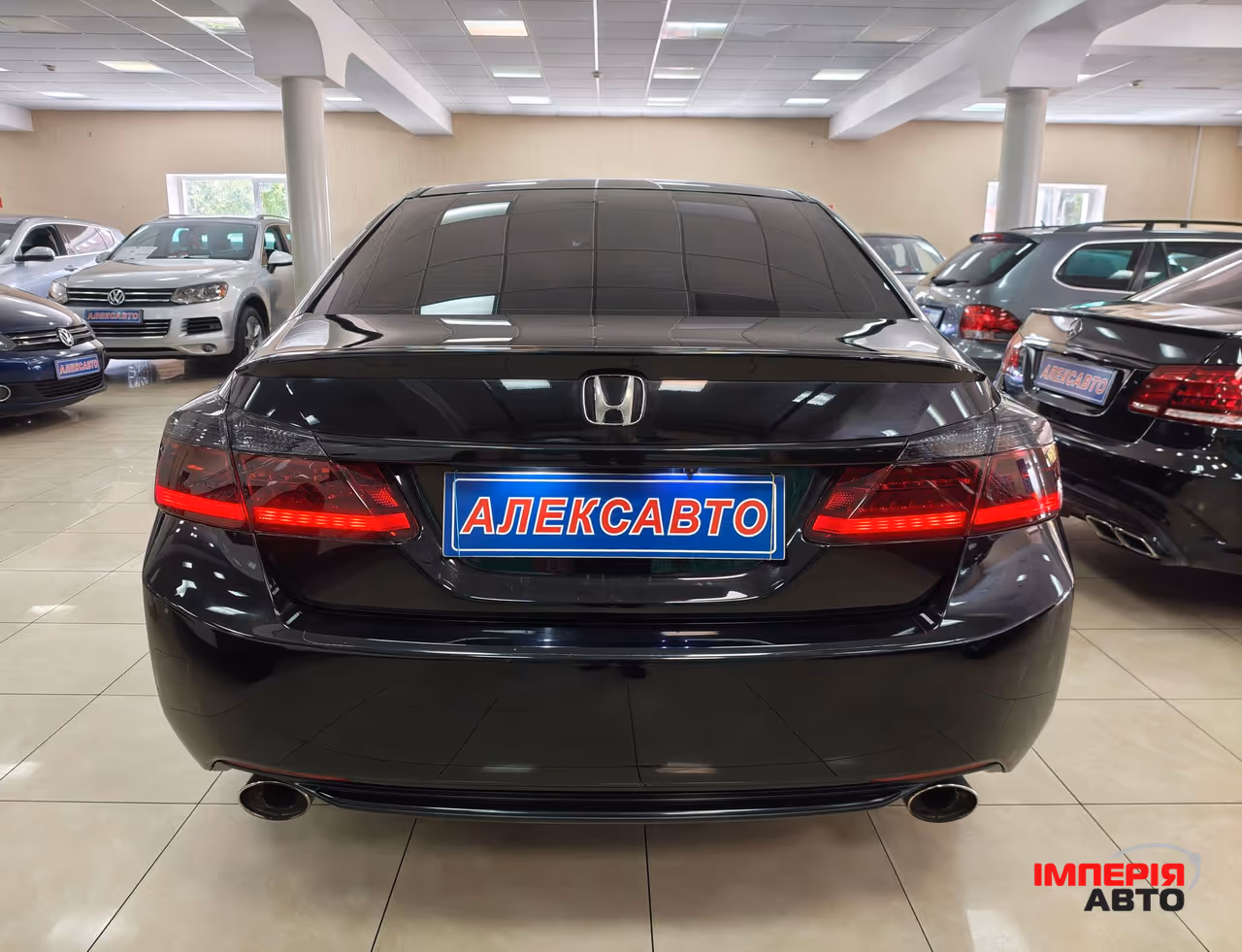 Honda Accord - фото 3