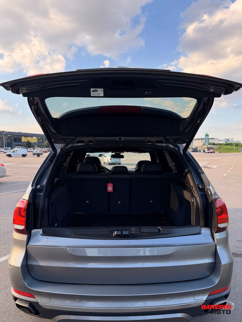 BMW X5 - фото 12