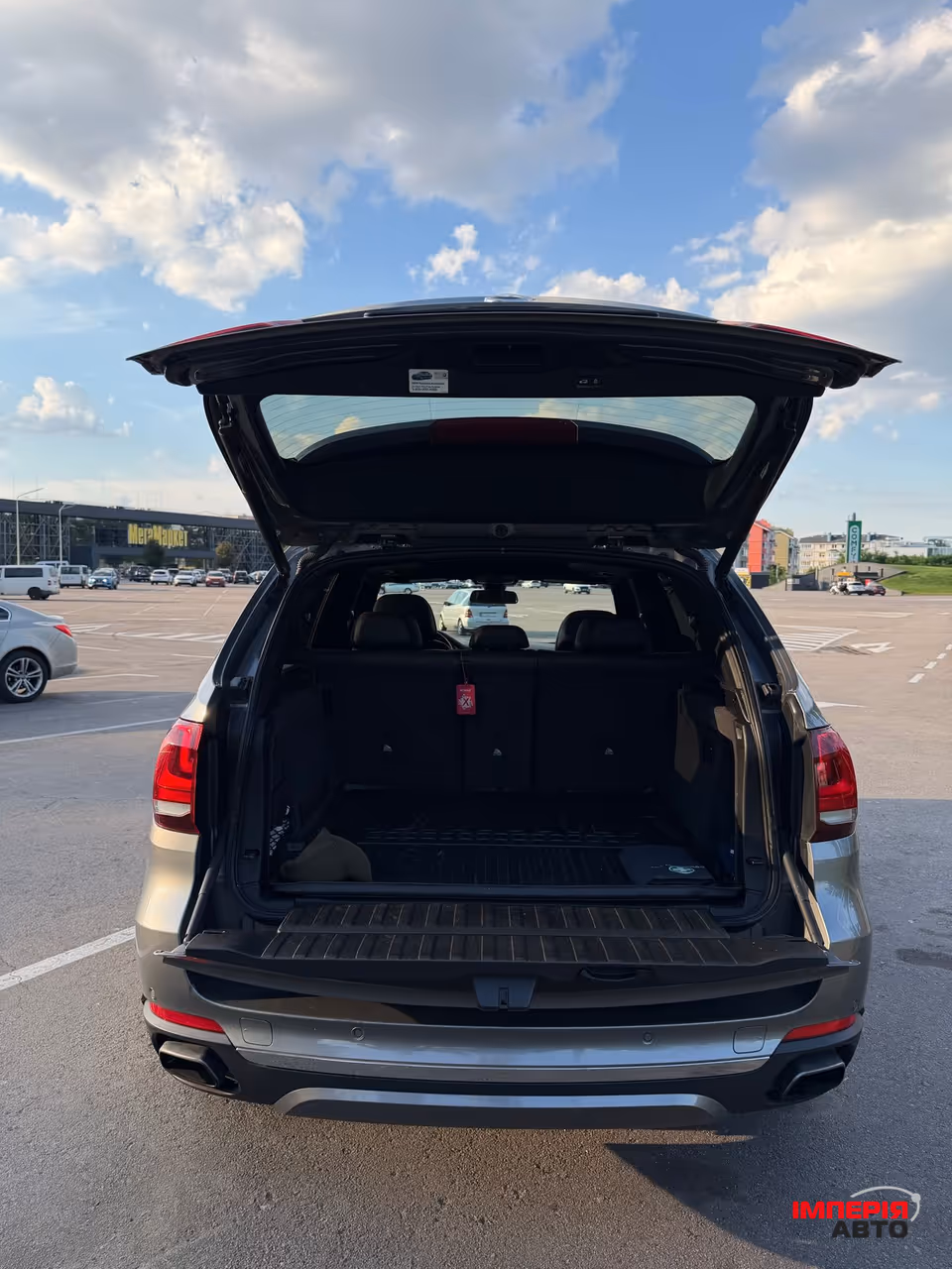 BMW X5 - фото 8