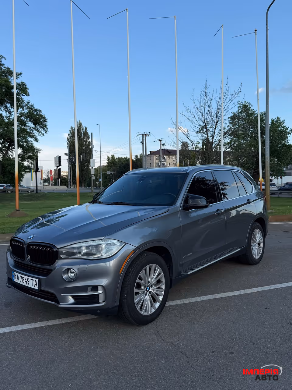 BMW X5 - фото 2