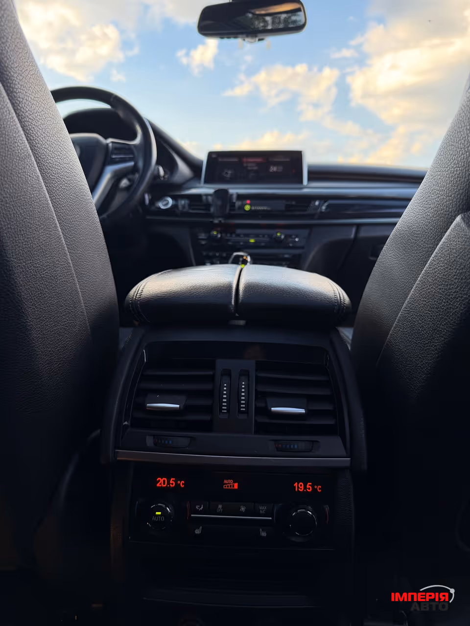 BMW X5 - фото 11