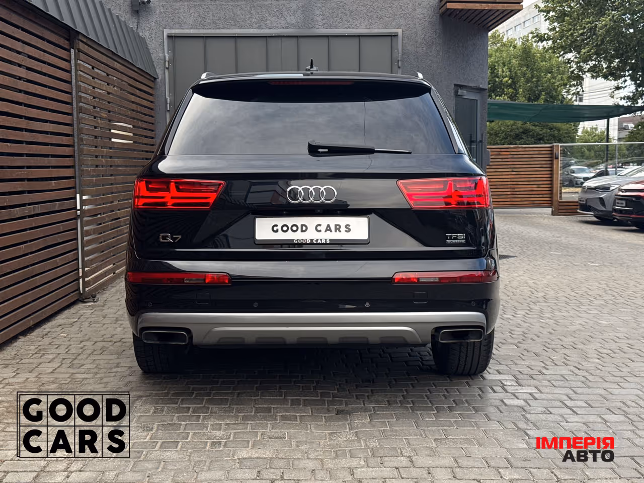 Audi Q7 - фото 6