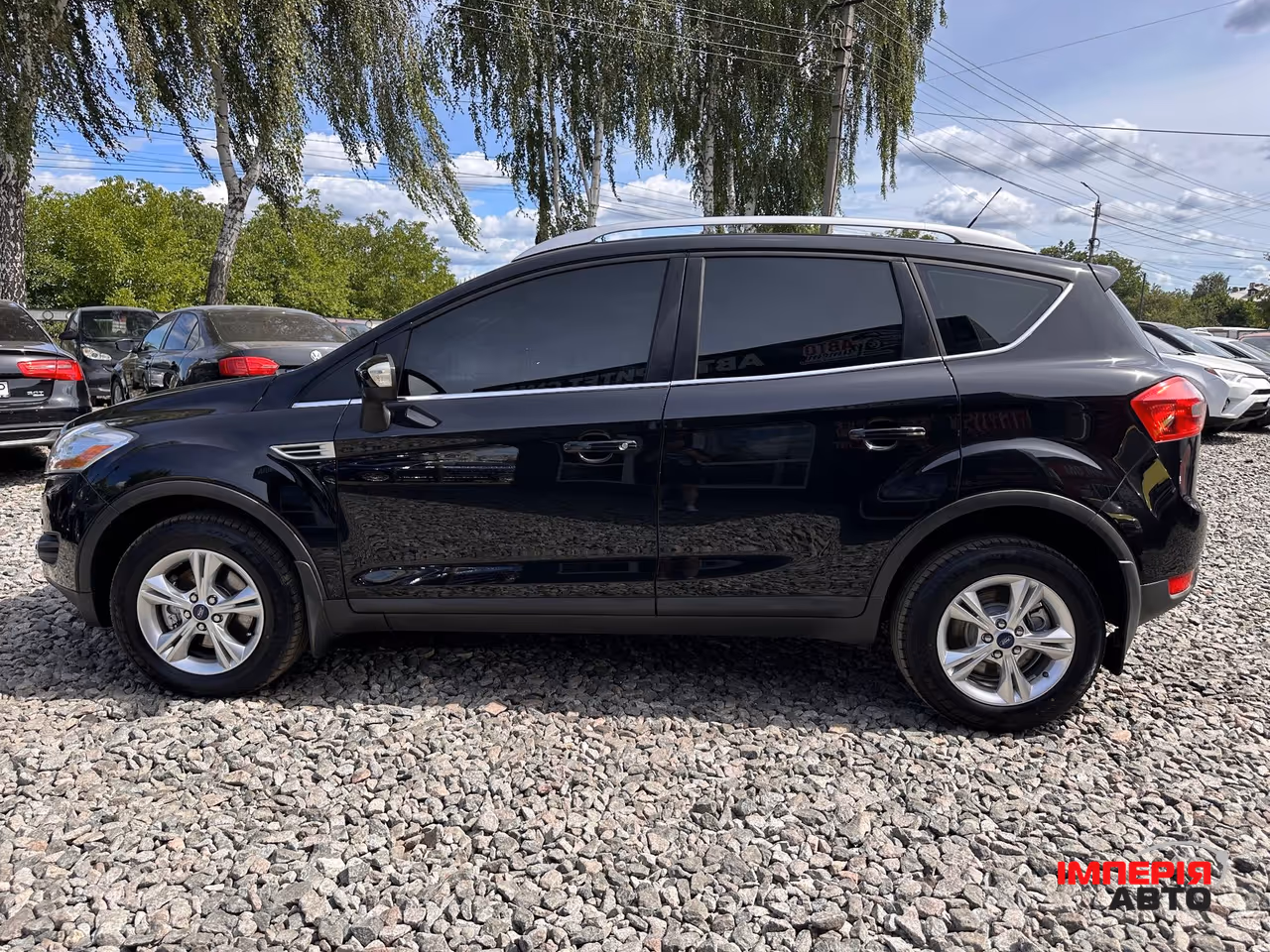 Ford Kuga - фото 16