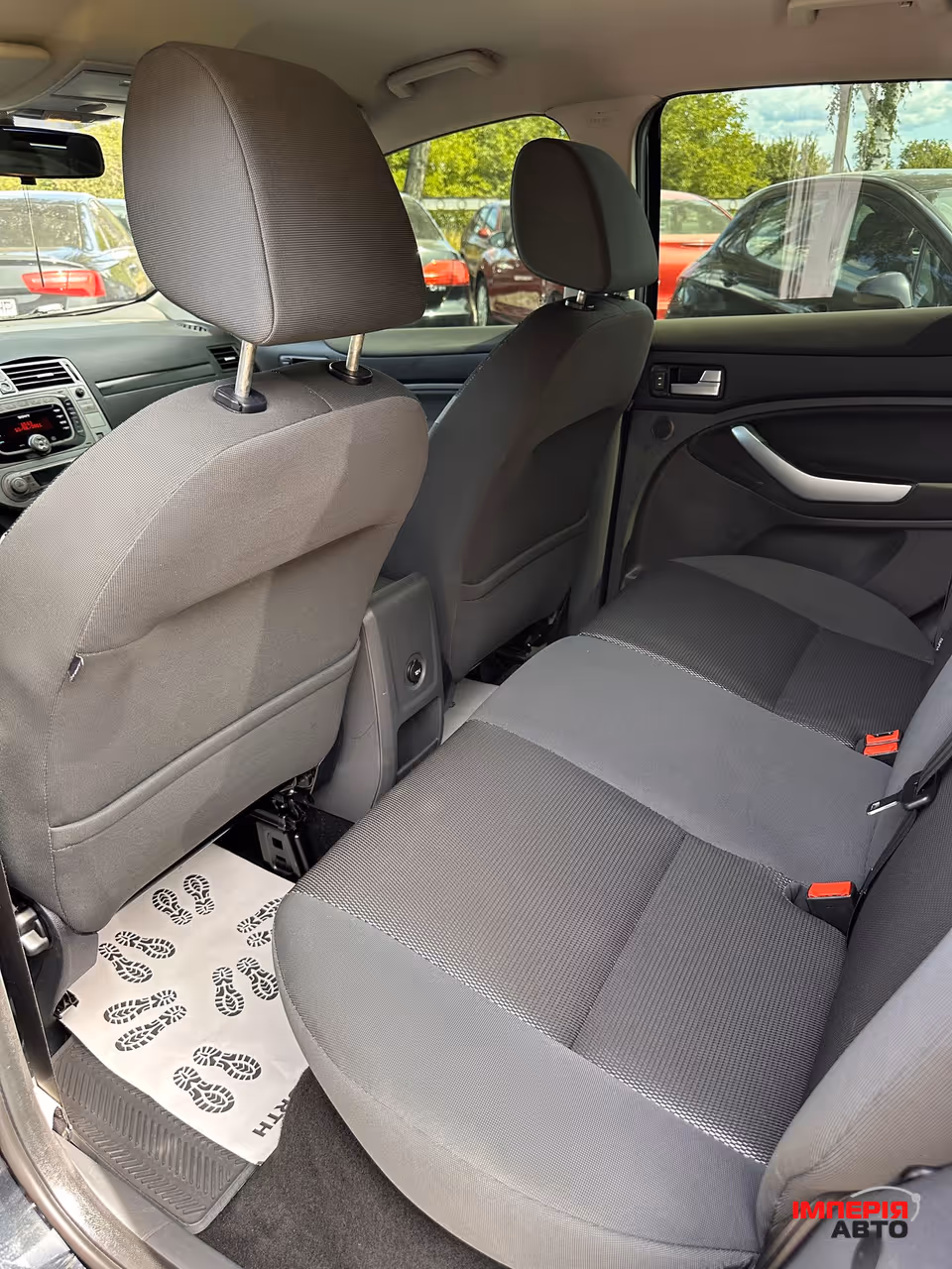 Ford Kuga - фото 10