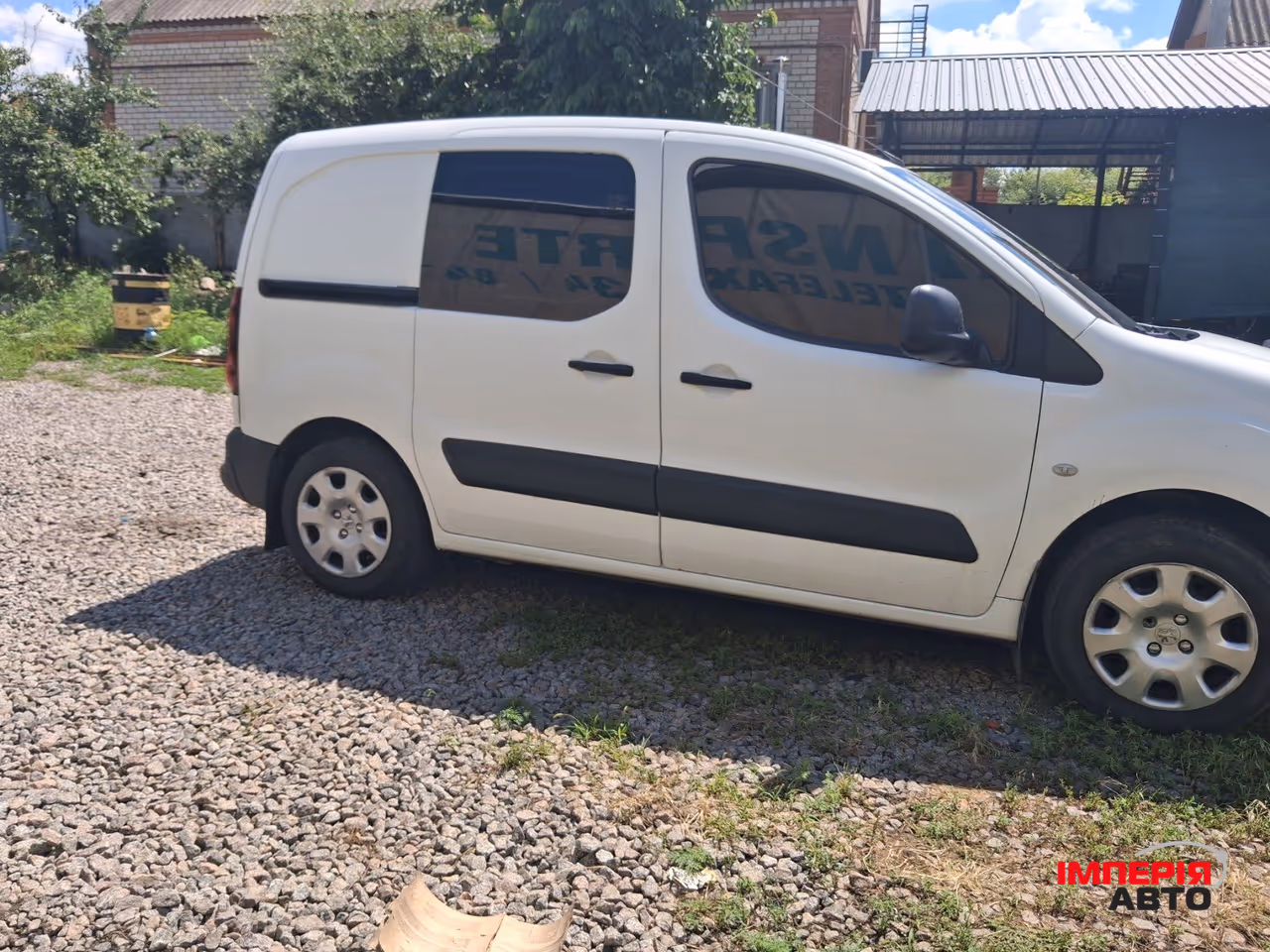 Peugeot Partner - фото 2