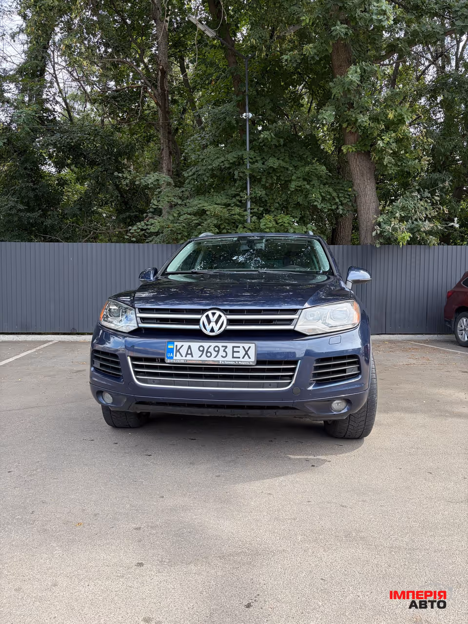 Volkswagen Touareg - фото 2