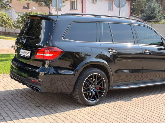 Mercedes-Benz GLS AMG - зображення 4