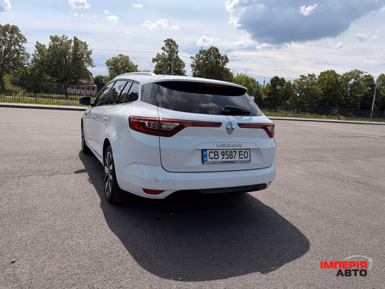 Renault Megane - фото 7
