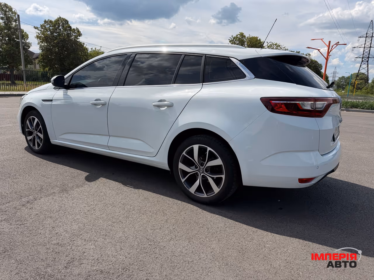 Renault Megane - фото 9