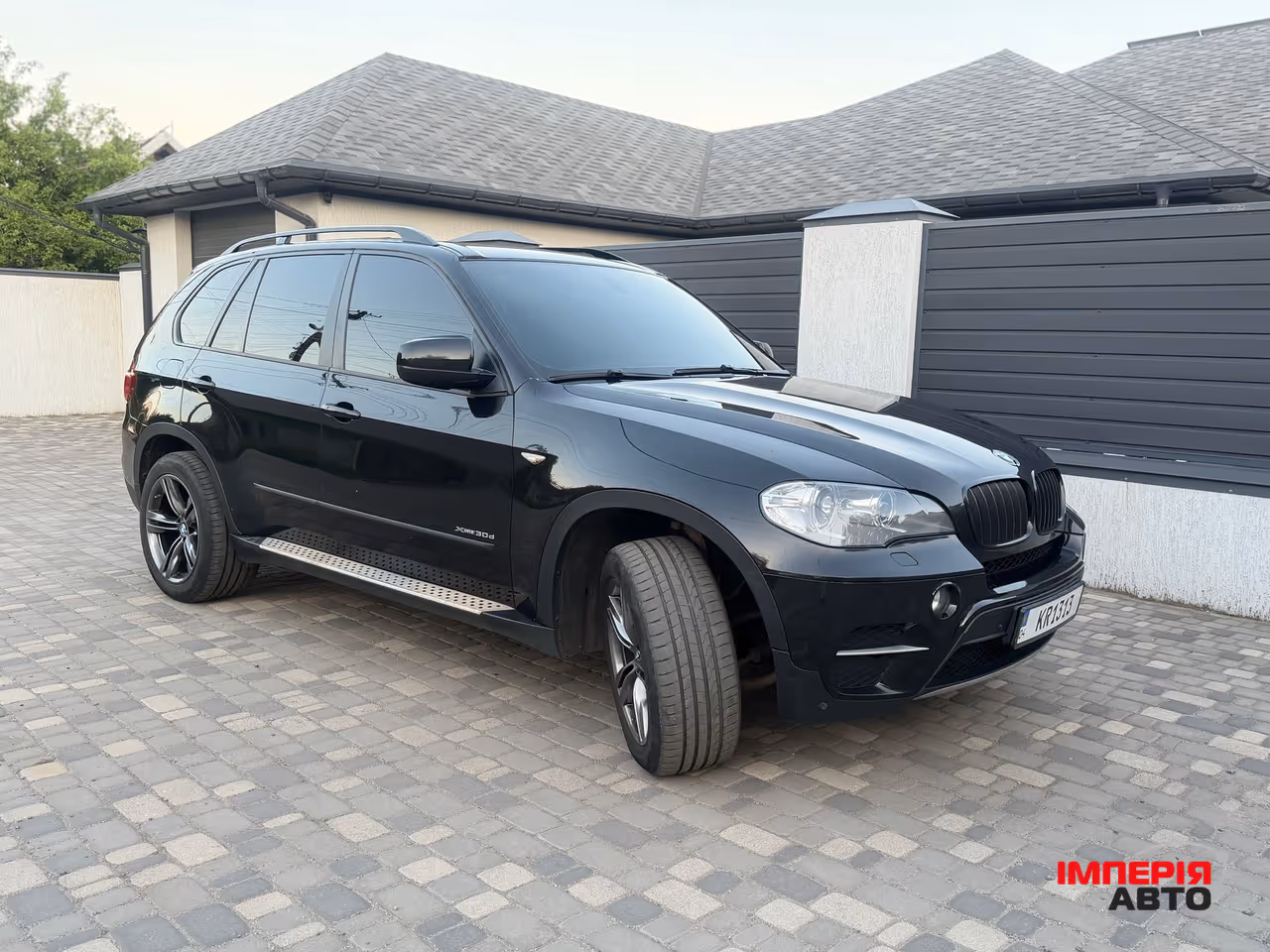 BMW X5 - фото 1