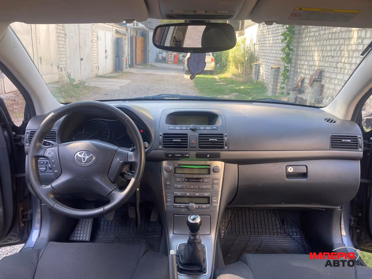 Toyota Avensis - фото 6